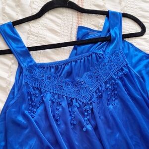 Elegant Blue Lace Detail Women's Sleeveless Nightgown Nightie